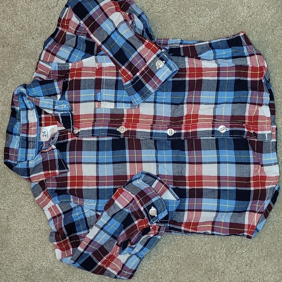 3 for $10!! Carter's button up red/white/blue - Picture 1 of 2